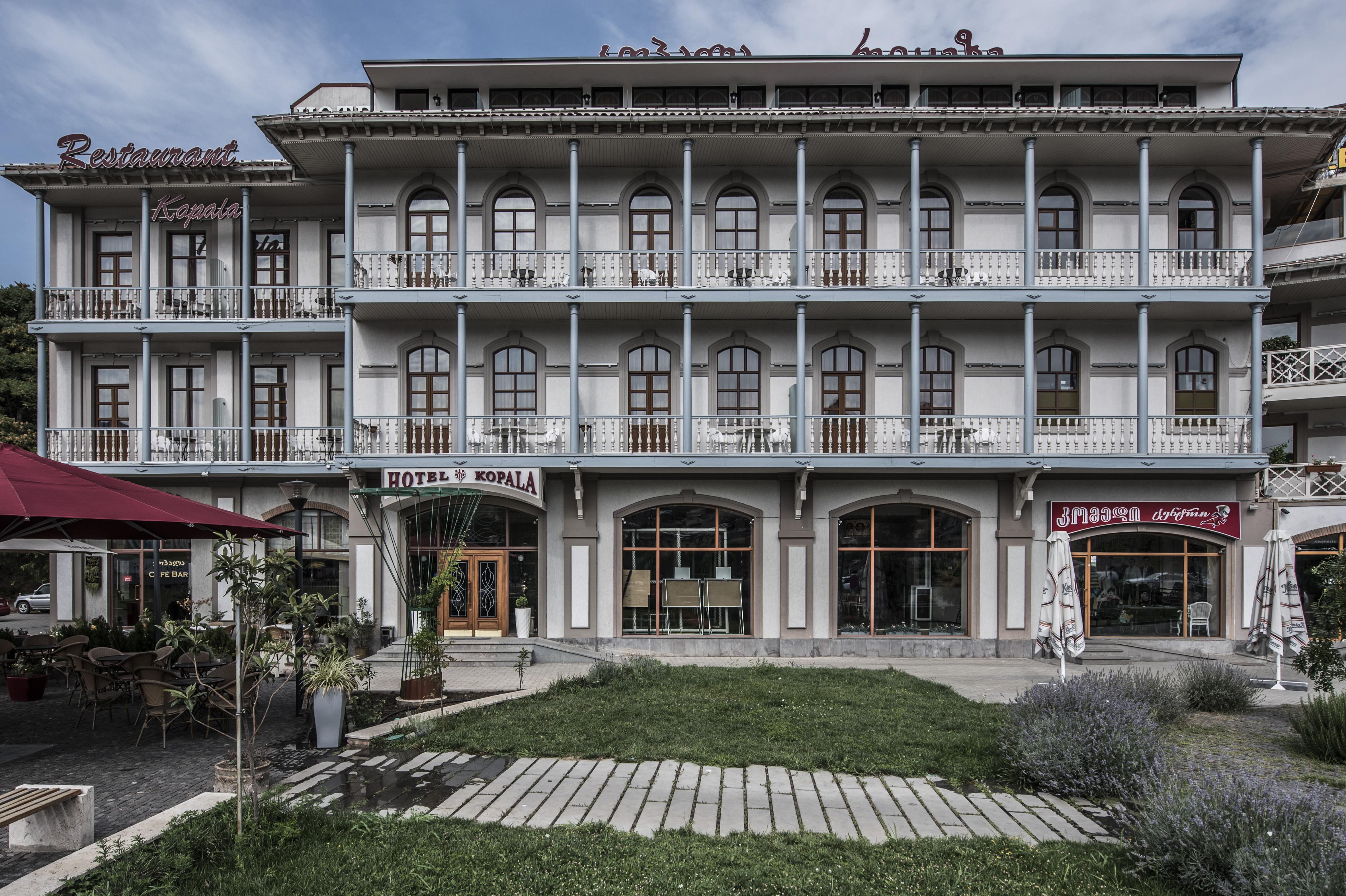 Hotel Rikhe Monika Tbilisi ภายนอก รูปภาพ