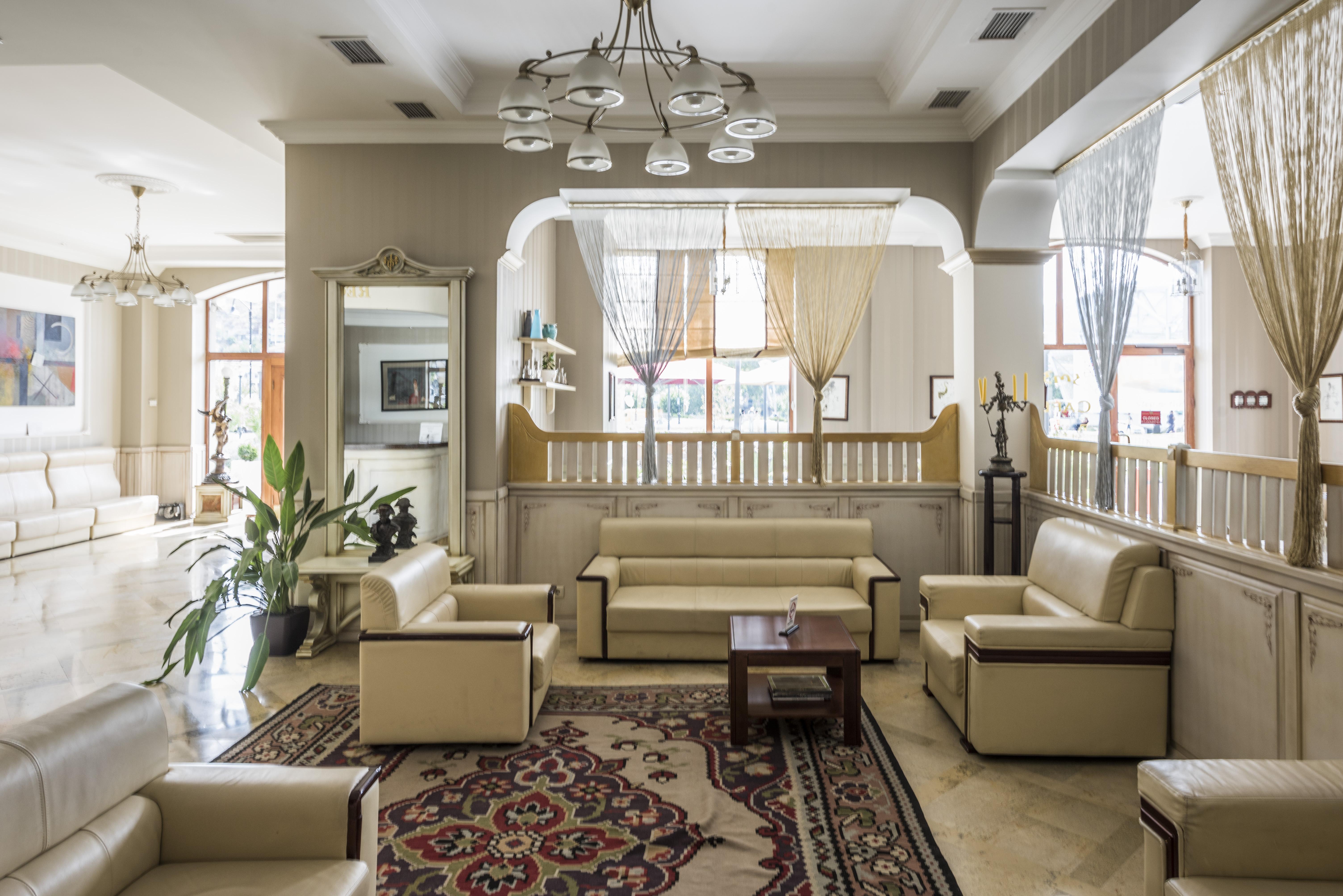 Hotel Rikhe Monika Tbilisi ภายนอก รูปภาพ